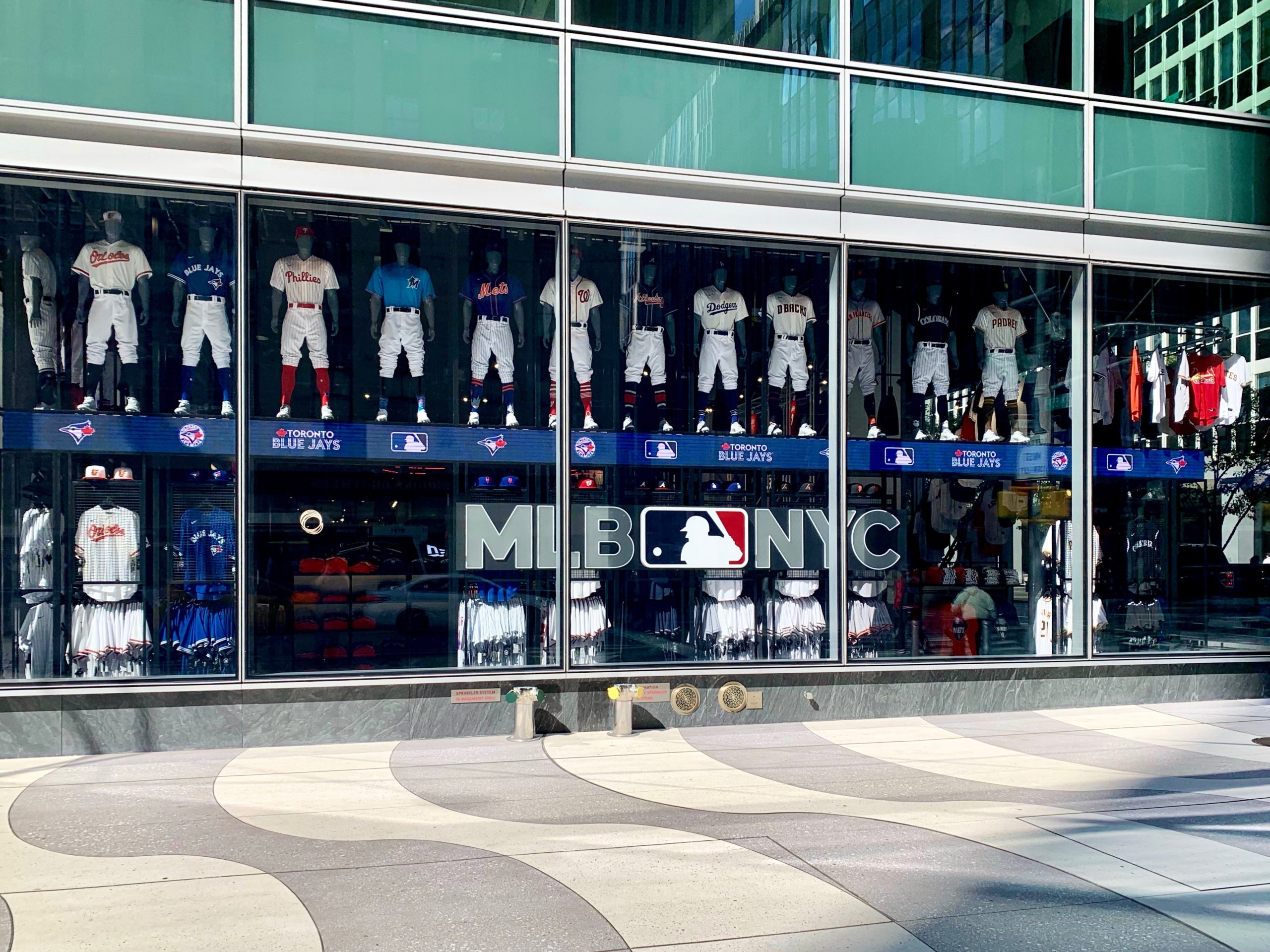 mlb store manhattan