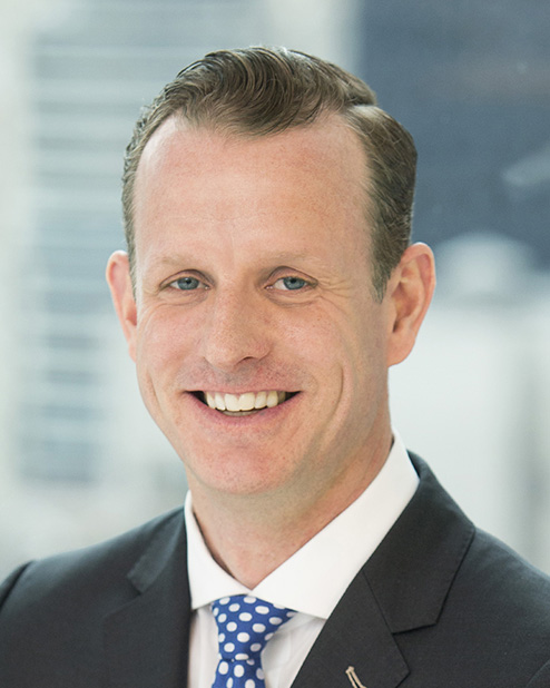 headshot of Christopher Hunter